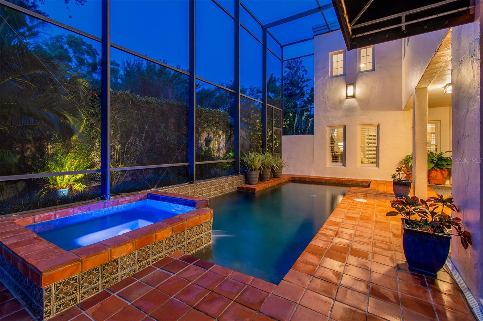 3133 LAKE ELLEN DR #3133, TAMPA, FL, 33618