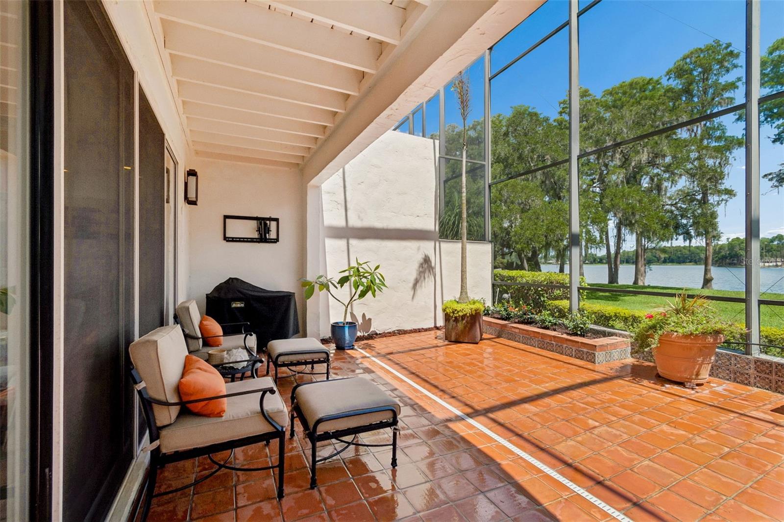 3133 LAKE ELLEN DR #3133, TAMPA, FL, 33618
