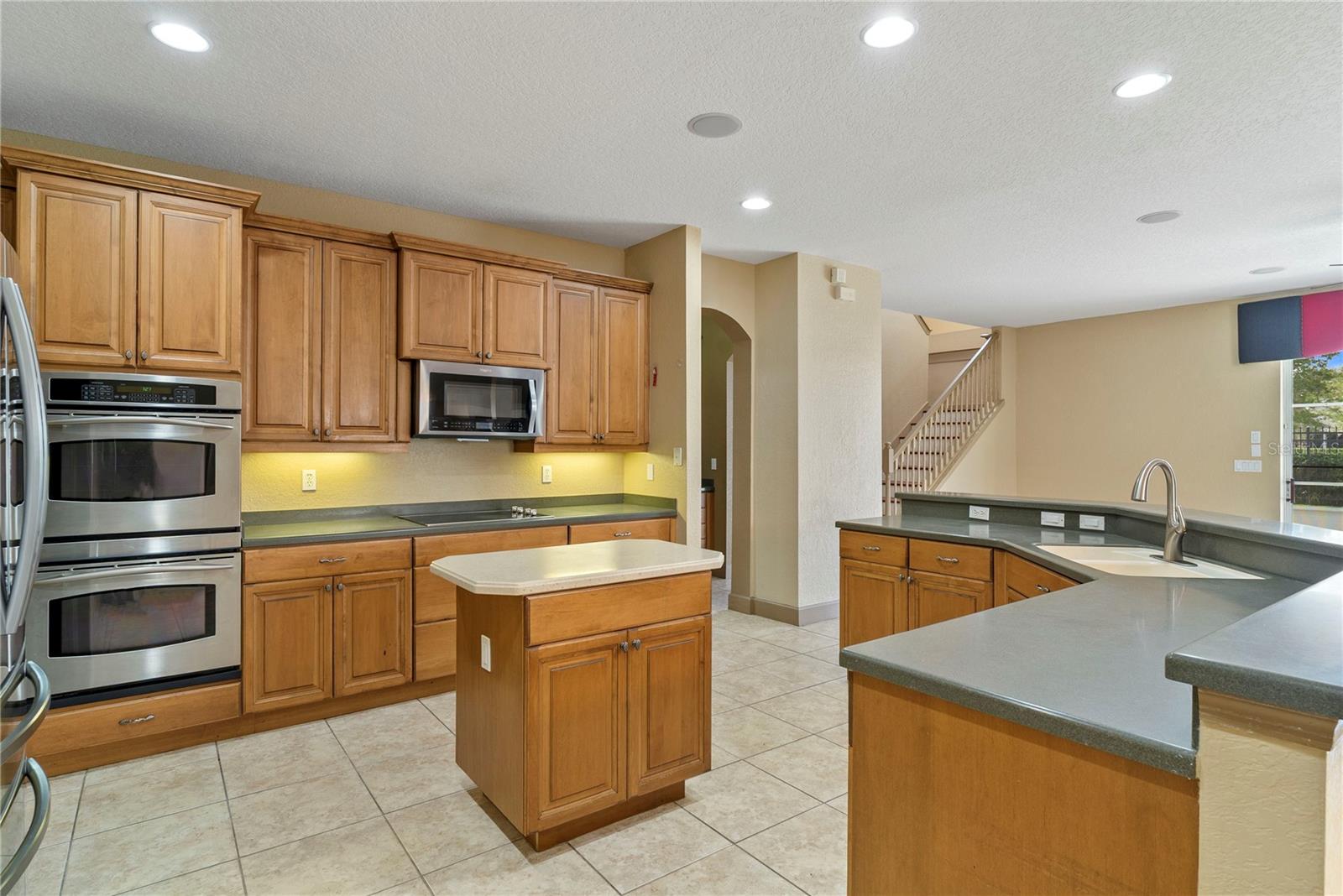 3463 FOREST RIDGE LN, KISSIMMEE, FL, 34741