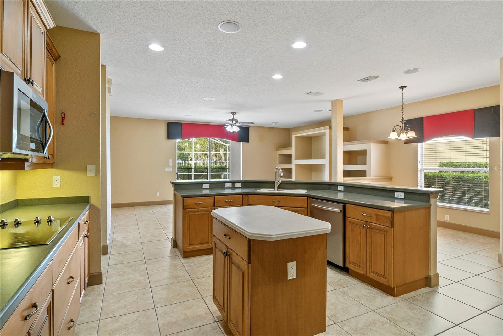 3463 FOREST RIDGE LN, KISSIMMEE, FL, 34741