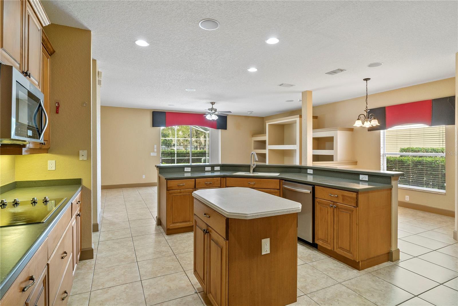 3463 FOREST RIDGE LN, KISSIMMEE, FL, 34741