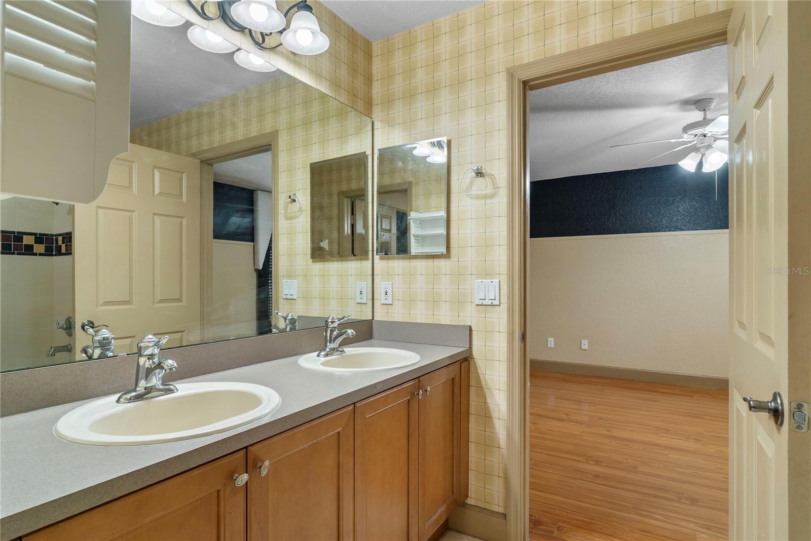 3463 FOREST RIDGE LN, KISSIMMEE, FL, 34741