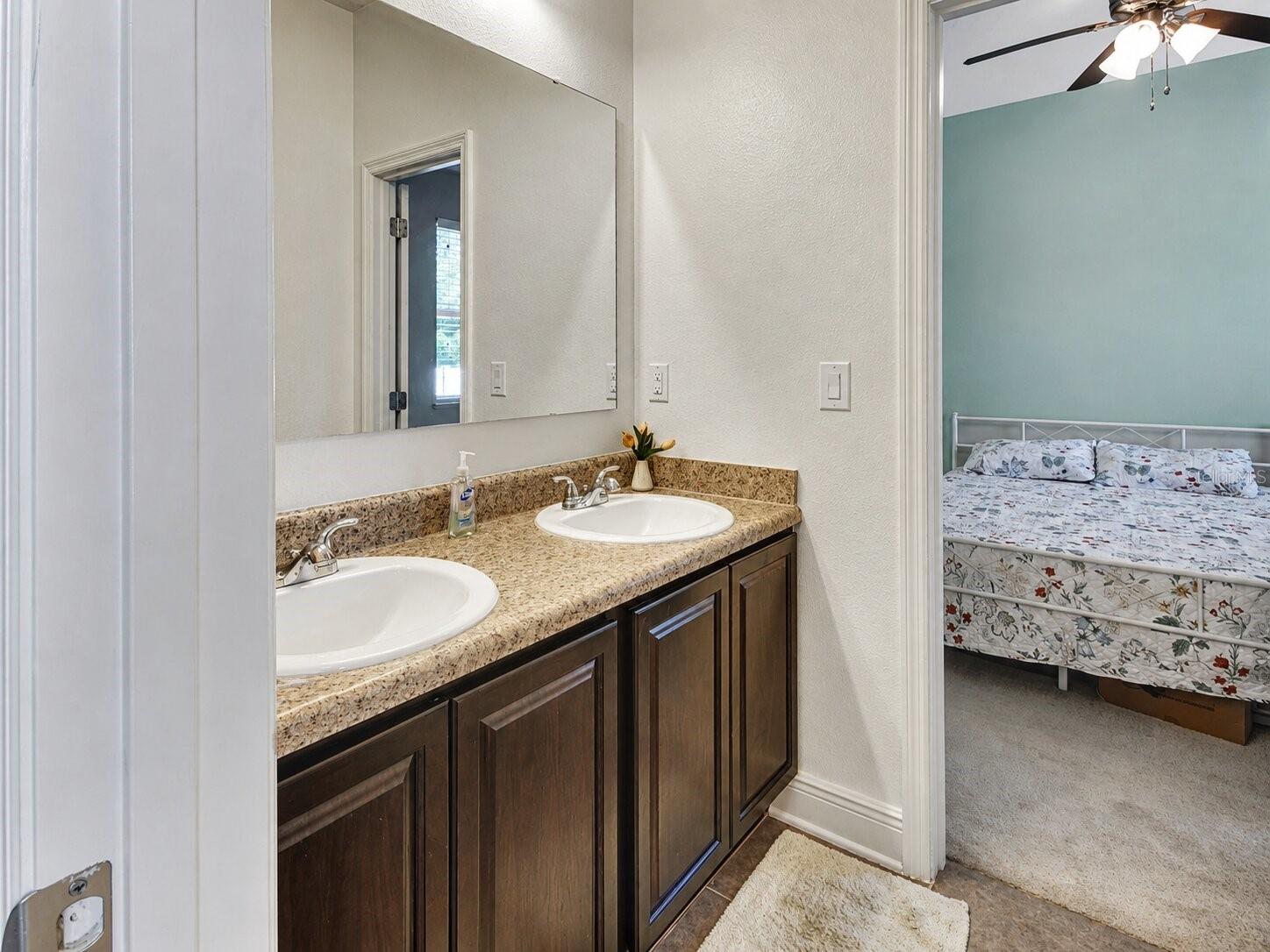 51 VIRGINIA AVE, DELAND, FL, 32724