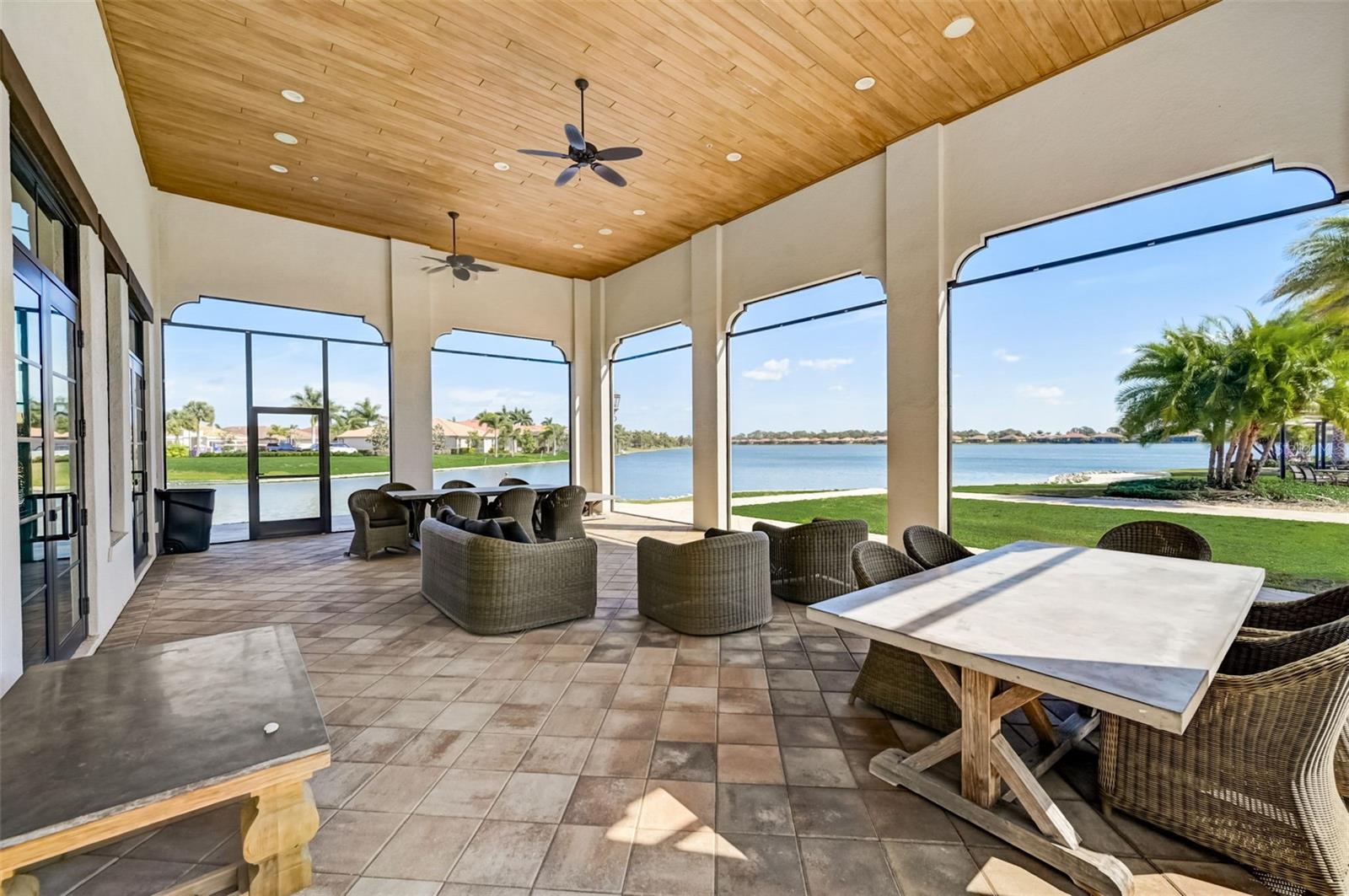 113 VINADIO BLVD, NOKOMIS, FL, 34275