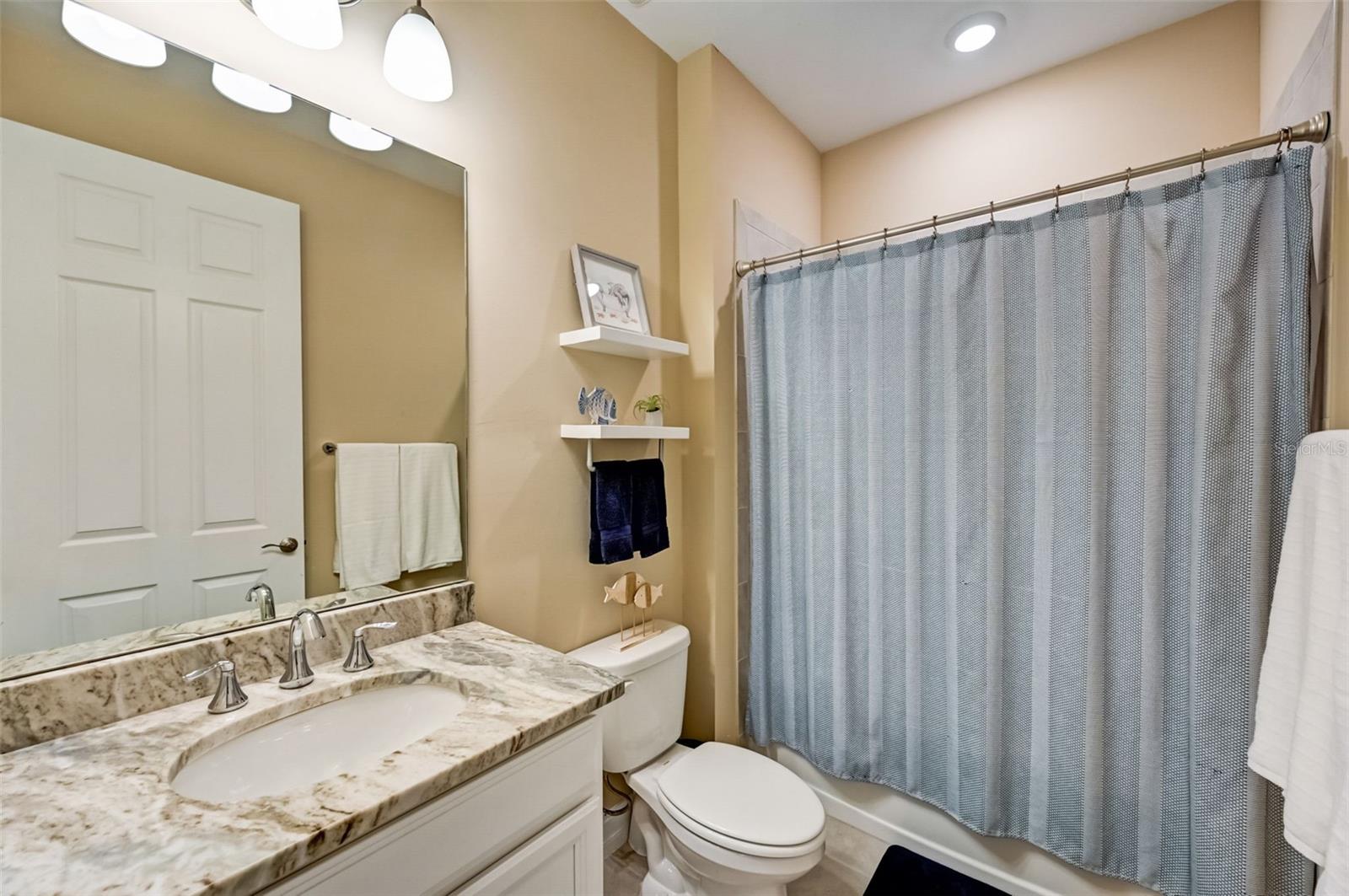113 VINADIO BLVD, NOKOMIS, FL, 34275