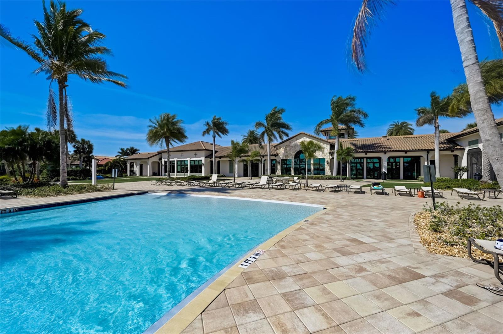 113 VINADIO BLVD, NOKOMIS, FL, 34275