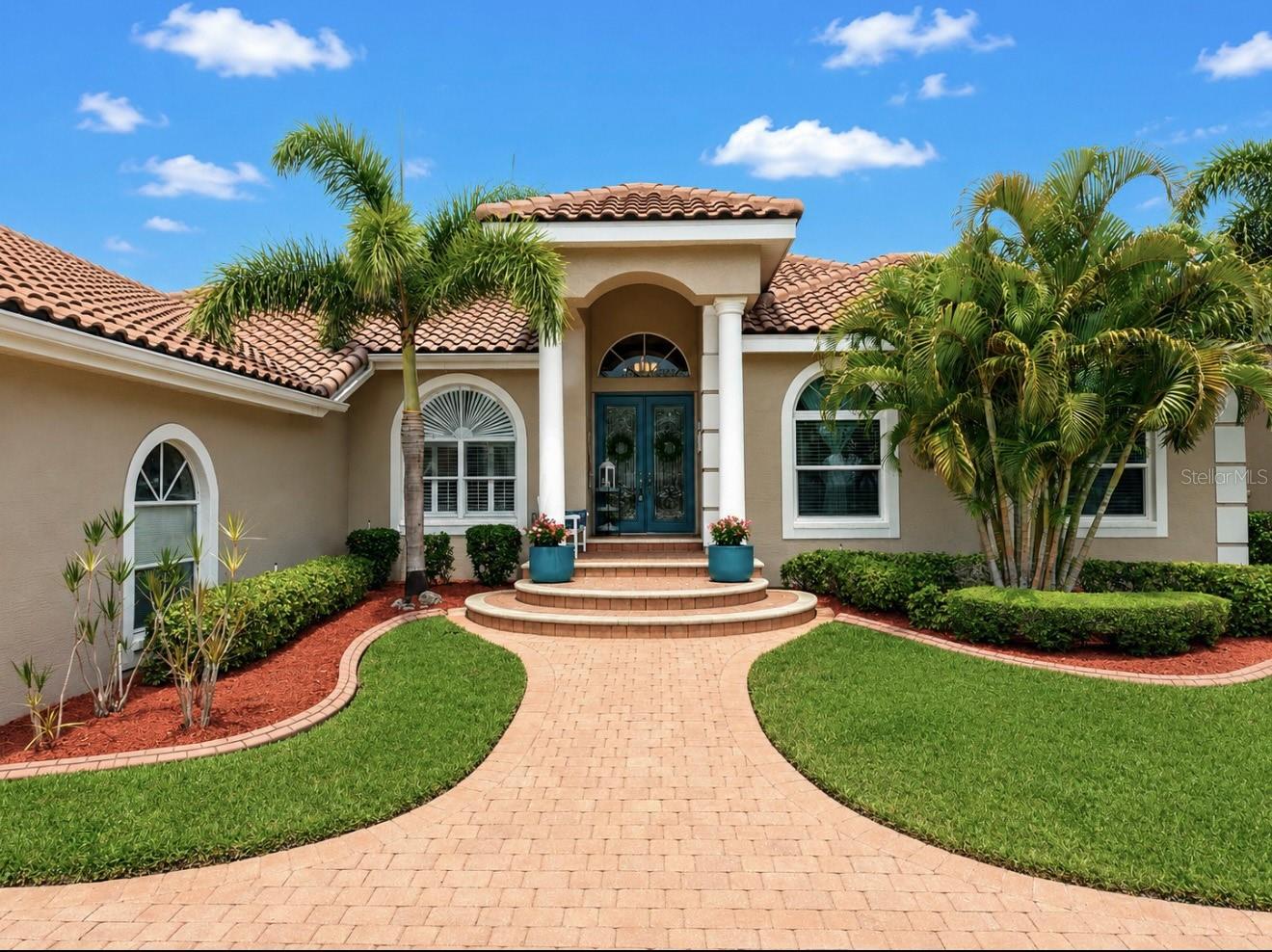 929 ALLEGRO LN, APOLLO BEACH, FL, 33572