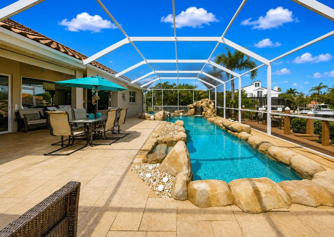 929 ALLEGRO LN, APOLLO BEACH, FL, 33572