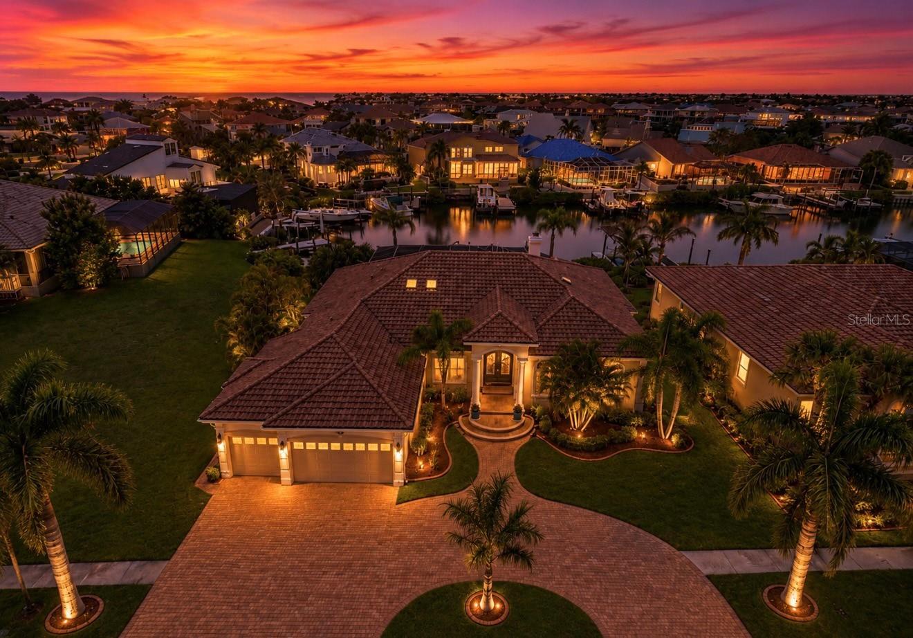 929 ALLEGRO LN, APOLLO BEACH, FL, 33572