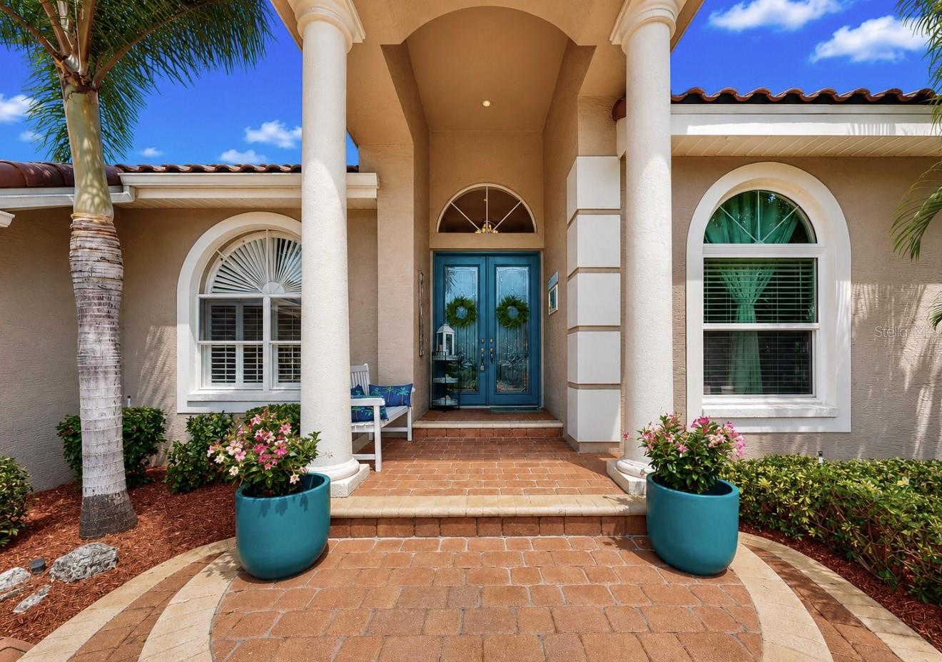 929 ALLEGRO LN, APOLLO BEACH, FL, 33572
