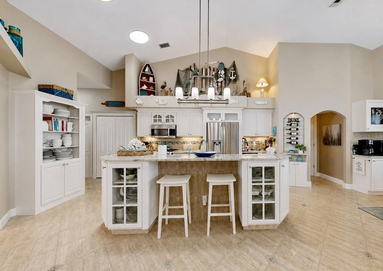929 ALLEGRO LN, APOLLO BEACH, FL, 33572