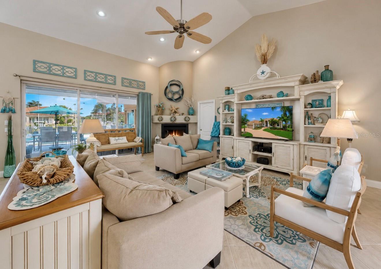929 ALLEGRO LN, APOLLO BEACH, FL, 33572