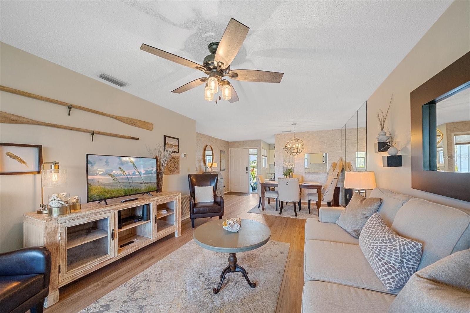 851 AUDUBON DR #851, BRADENTON, FL, 34209