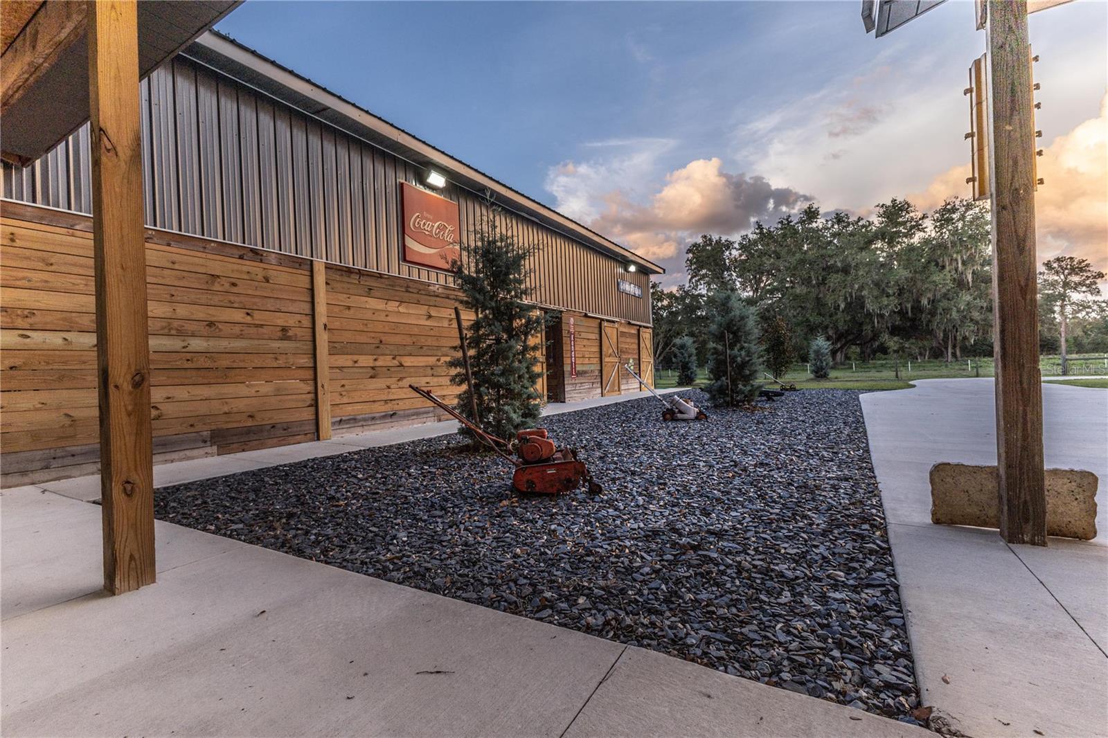 12523 CR 721, WEBSTER, FL, 33597