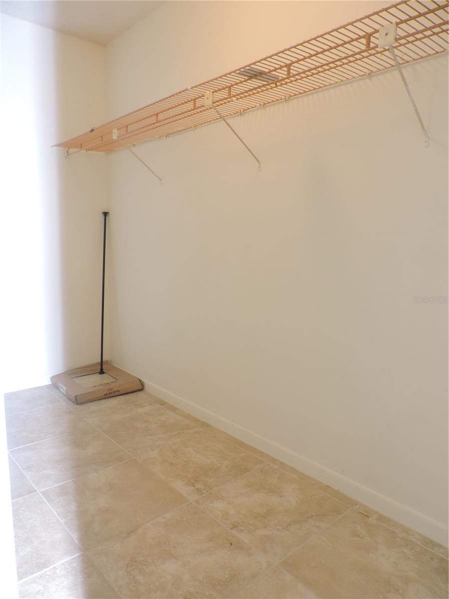 130 E JOHNSON AVE #102, LAKE WALES, FL, 33853