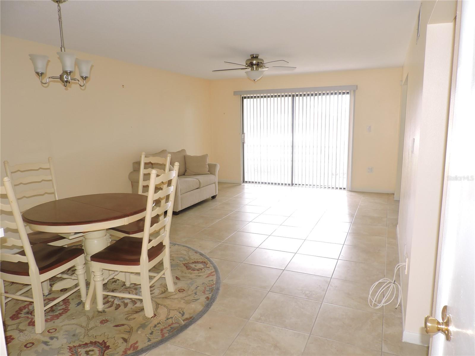 130 E JOHNSON AVE #102, LAKE WALES, FL, 33853