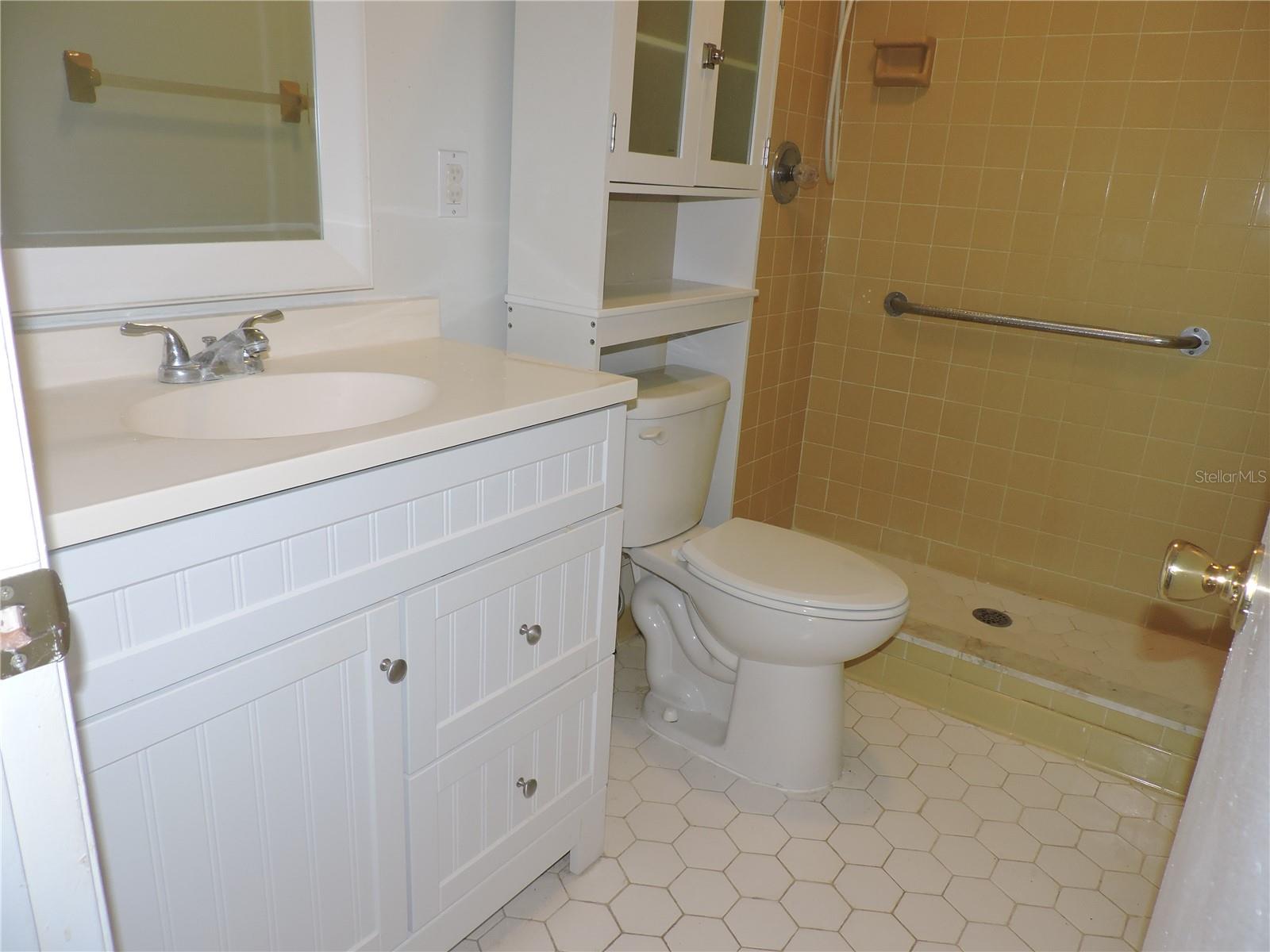 130 E JOHNSON AVE #102, LAKE WALES, FL, 33853