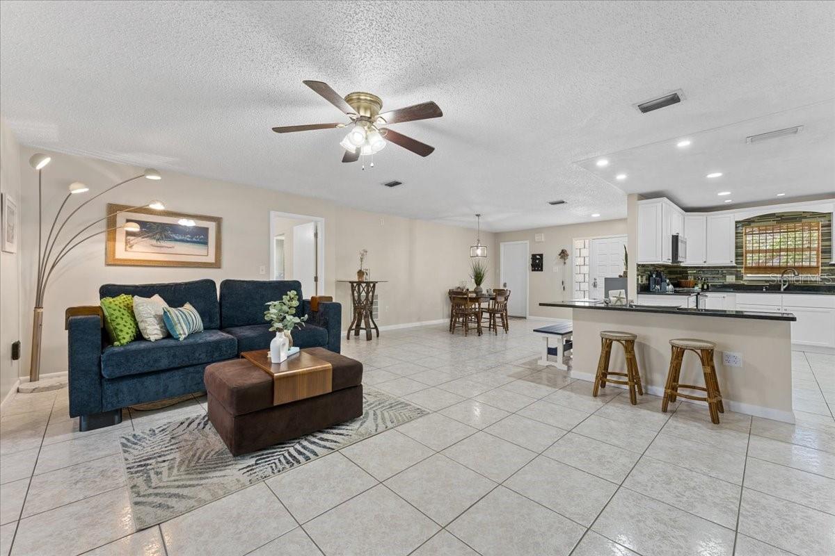 344 CROSSWINDS DR, PALM HARBOR, FL, 34683