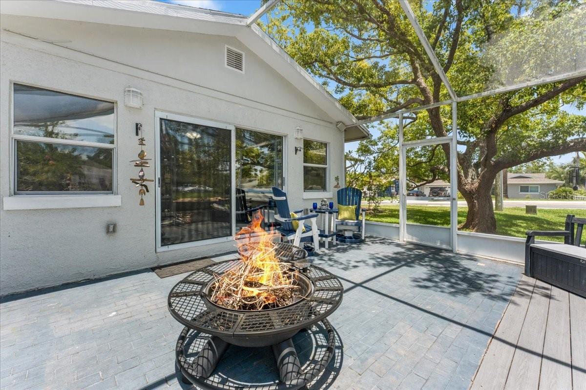 344 CROSSWINDS DR, PALM HARBOR, FL, 34683