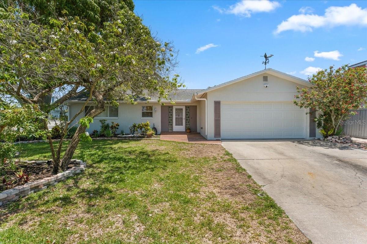 344 CROSSWINDS DR, PALM HARBOR, FL, 34683