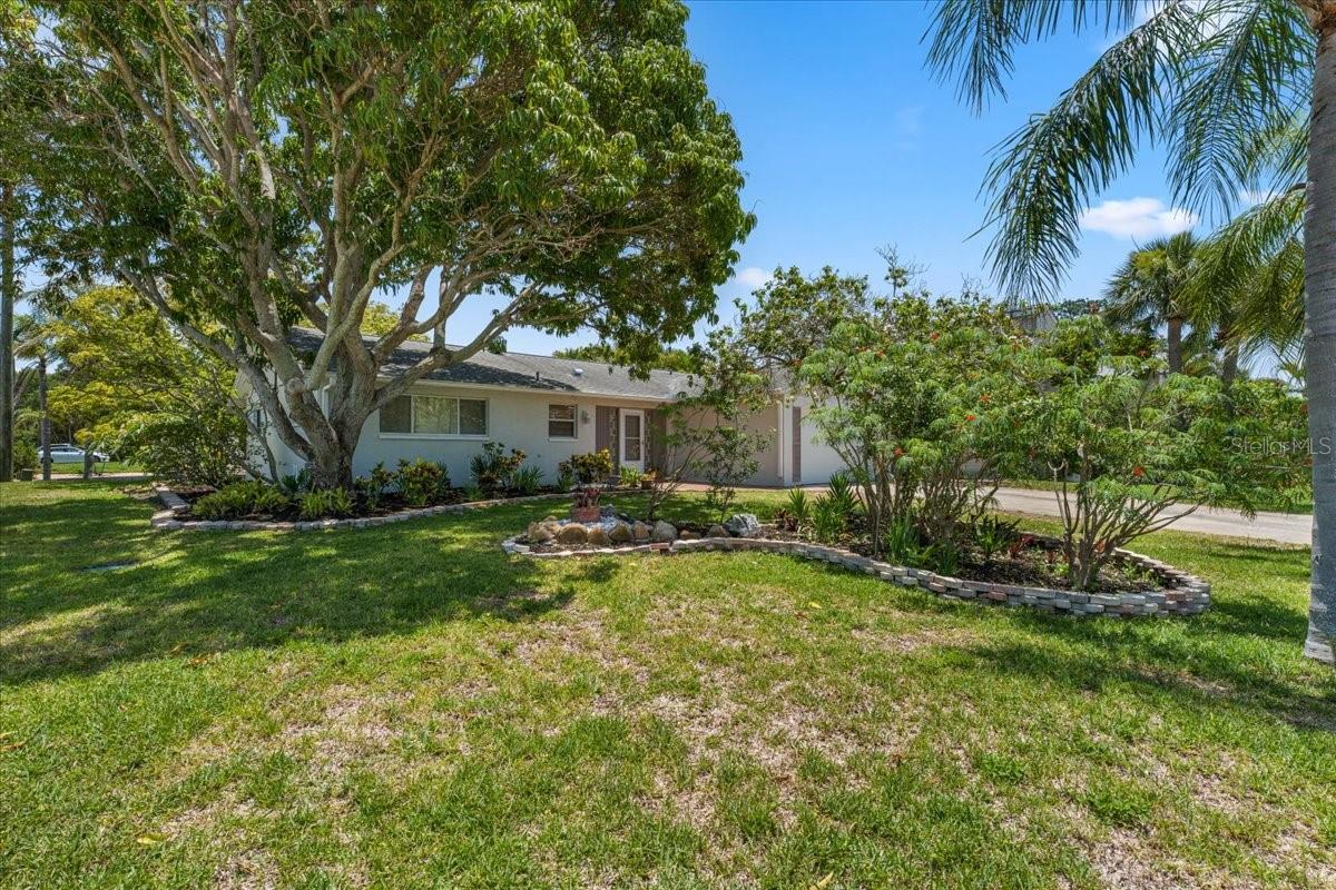 344 CROSSWINDS DR, PALM HARBOR, FL, 34683