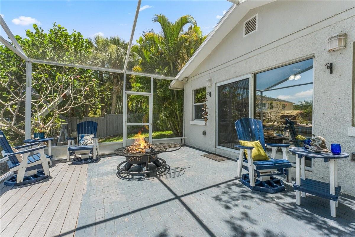 344 CROSSWINDS DR, PALM HARBOR, FL, 34683