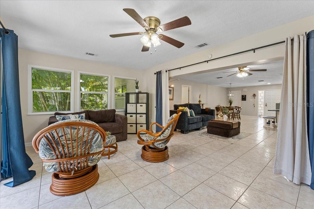 344 CROSSWINDS DR, PALM HARBOR, FL, 34683