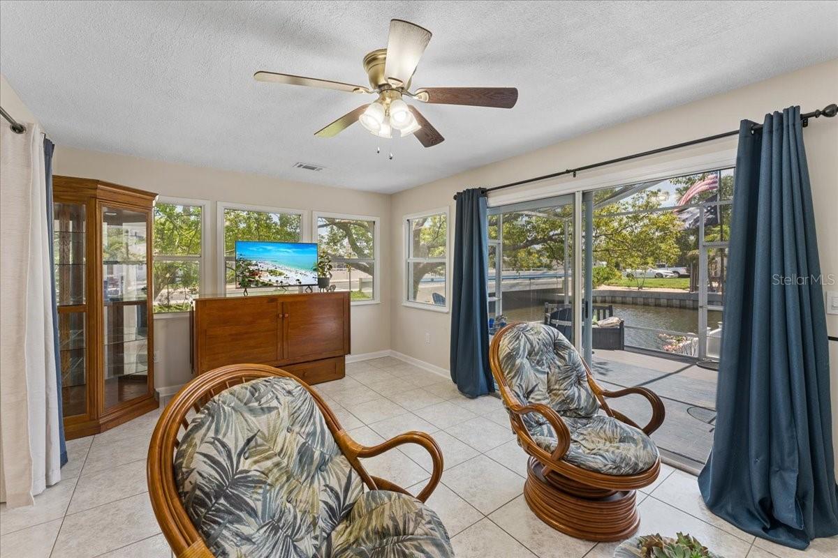 344 CROSSWINDS DR, PALM HARBOR, FL, 34683