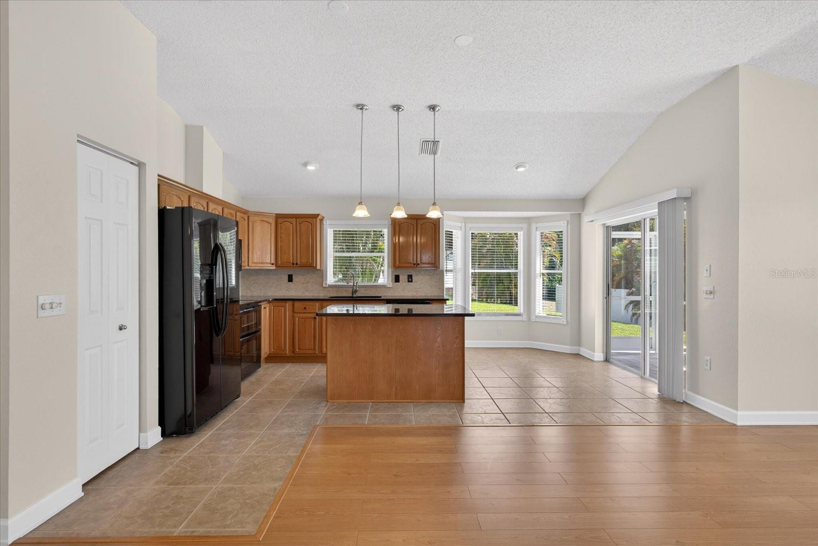 2651 OLEANDER CT, PALM HARBOR, FL, 34684