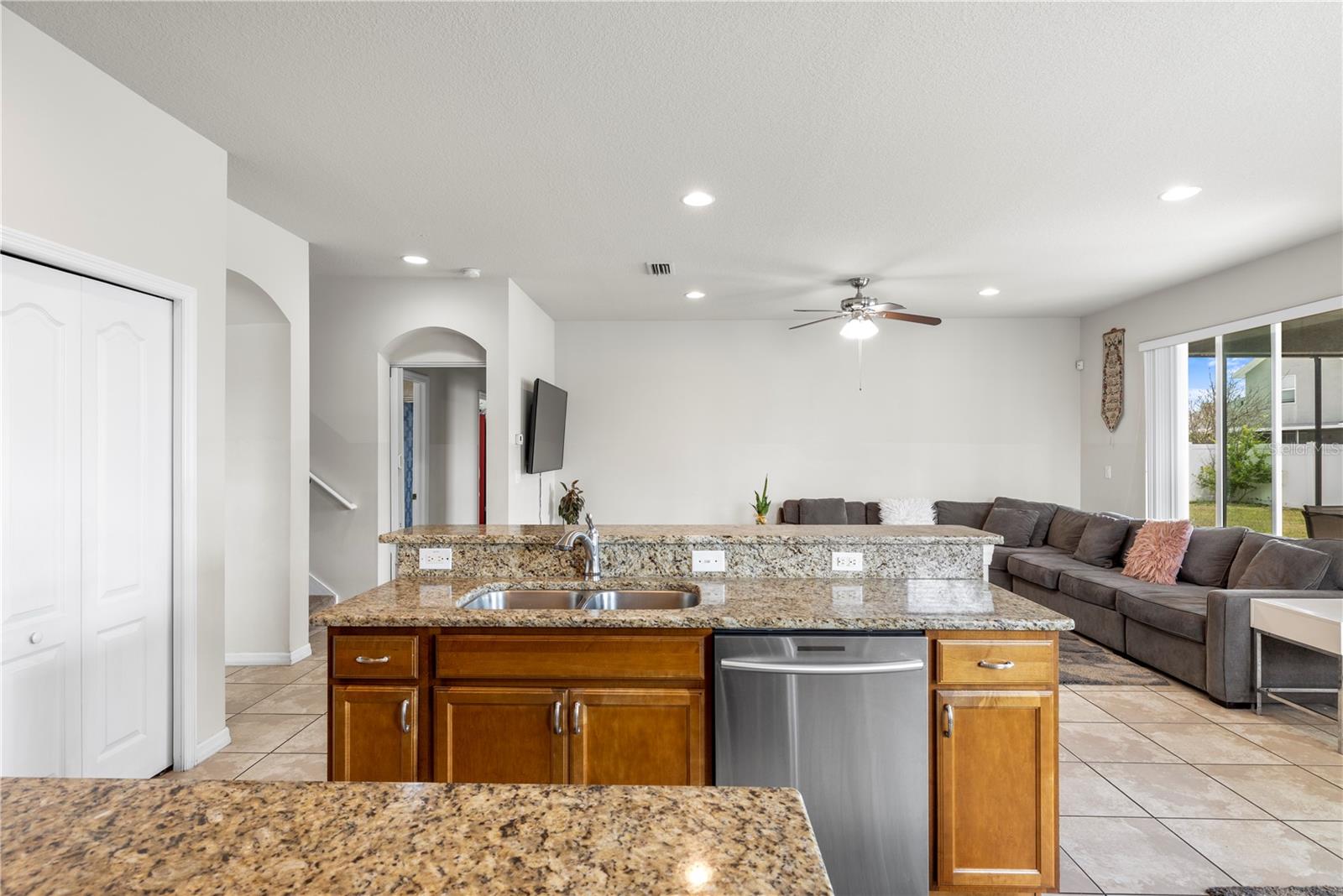 1905 VIA NAPOLI ST, PLANT CITY, FL, 33566