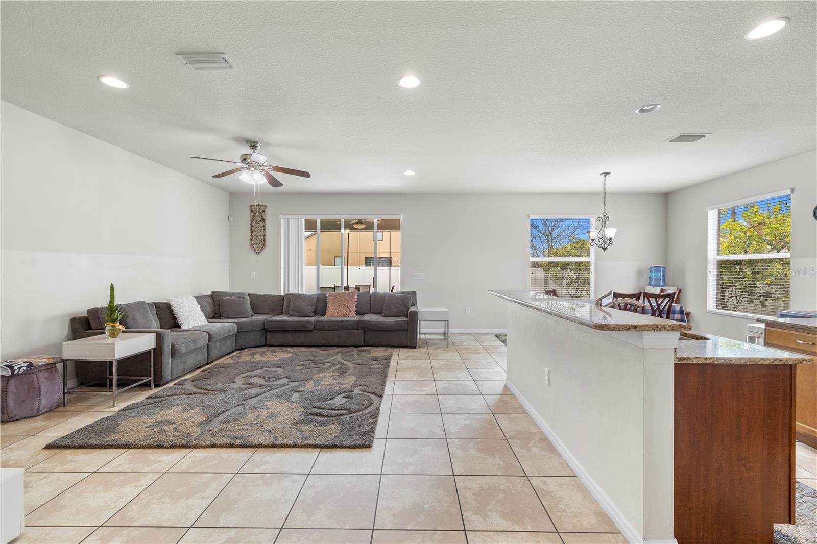 1905 VIA NAPOLI ST, PLANT CITY, FL, 33566