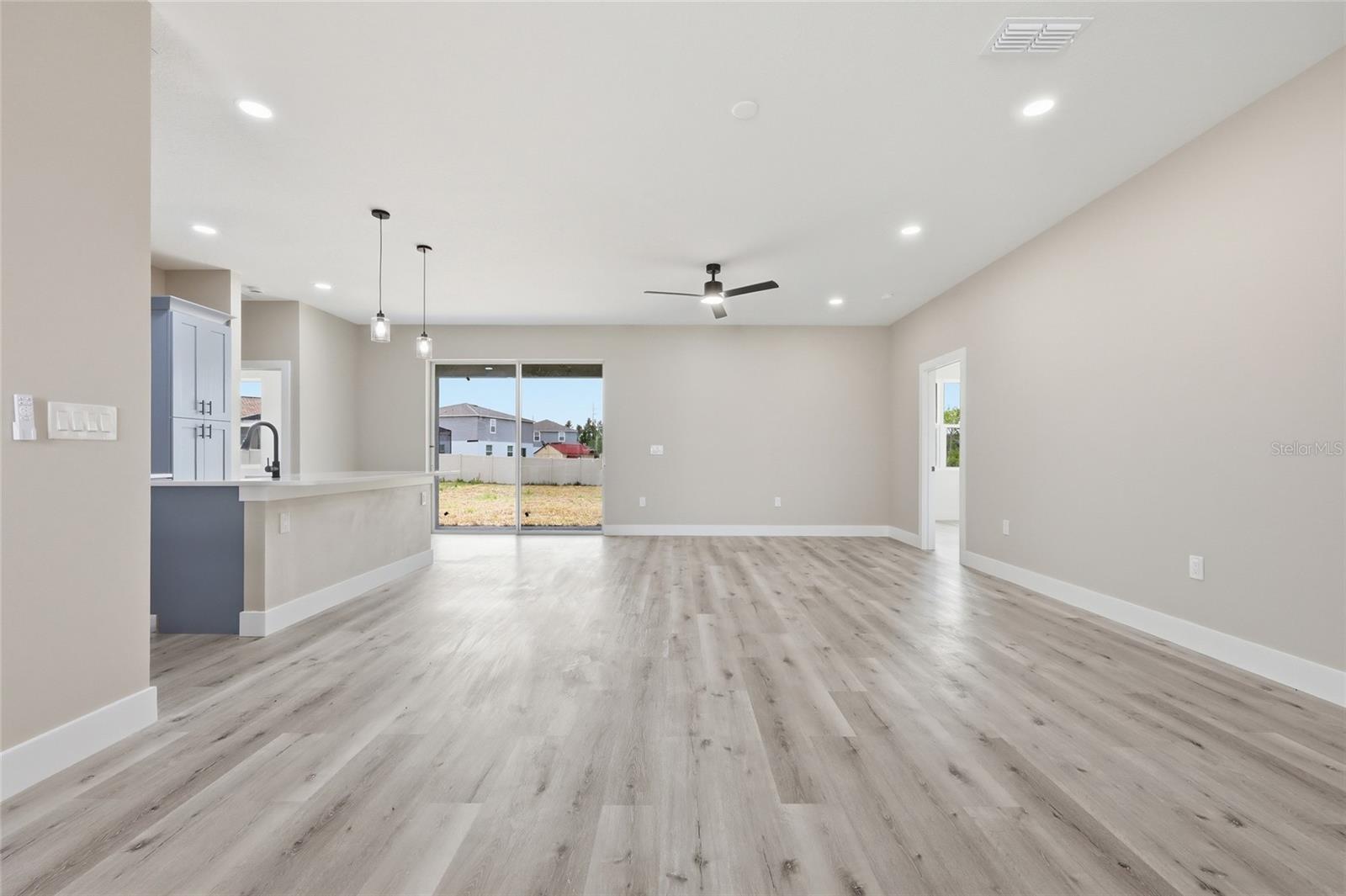 367 CAMELLIA CT, KISSIMMEE, FL, 34759