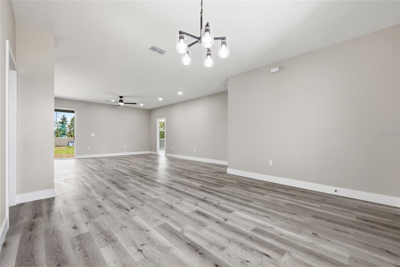 367 CAMELLIA CT, KISSIMMEE, FL, 34759