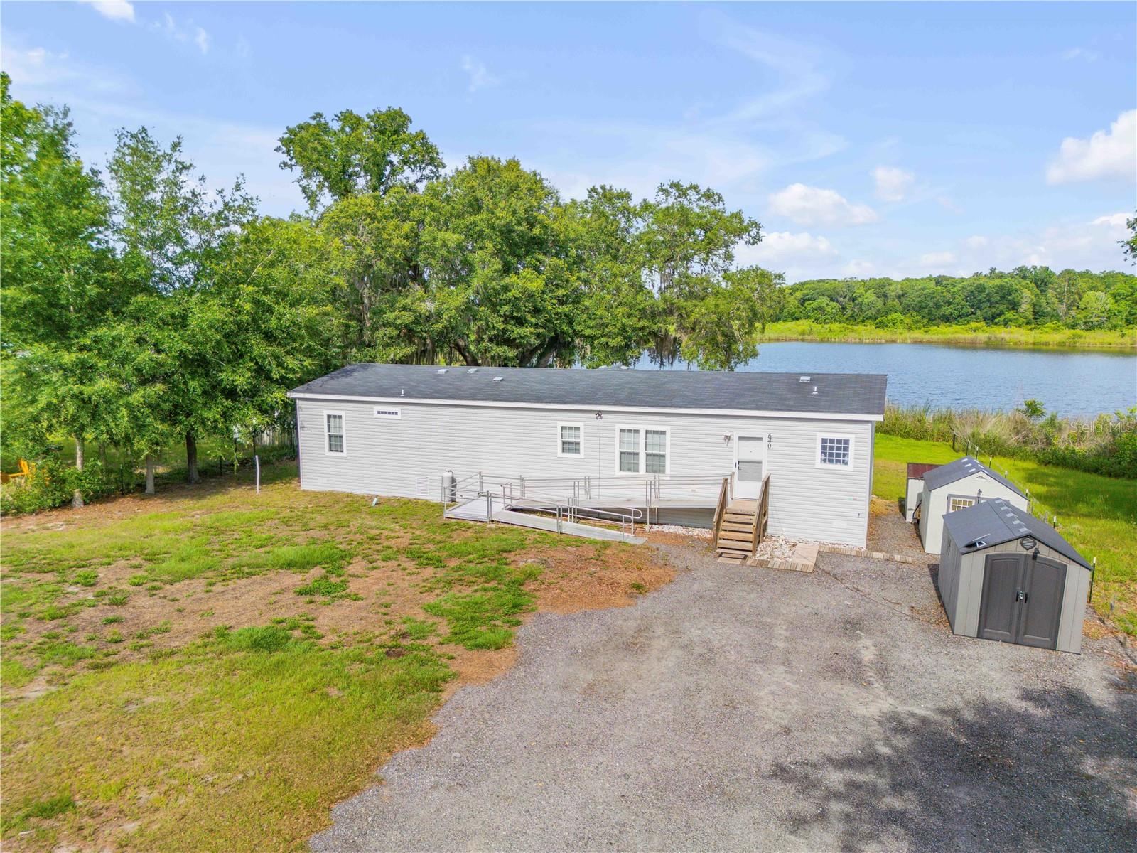 640 UNION AVE, CRESCENT CITY, FL, 32112