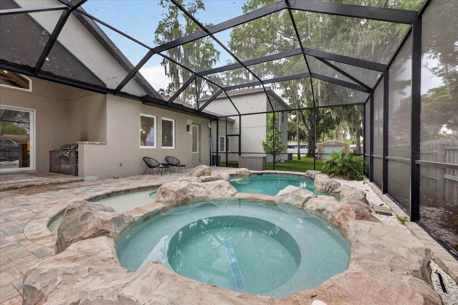 1208 SUNSET LN, LUTZ, FL, 33549