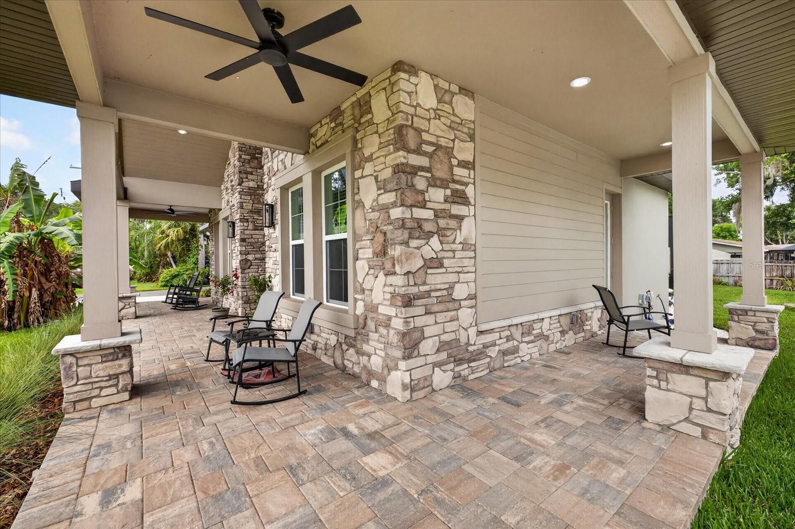 1208 SUNSET LN, LUTZ, FL, 33549