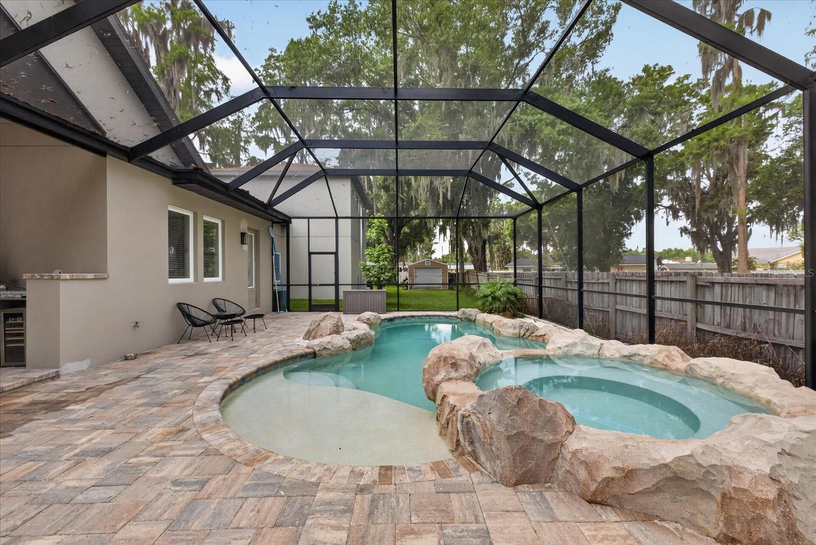 1208 SUNSET LN, LUTZ, FL, 33549