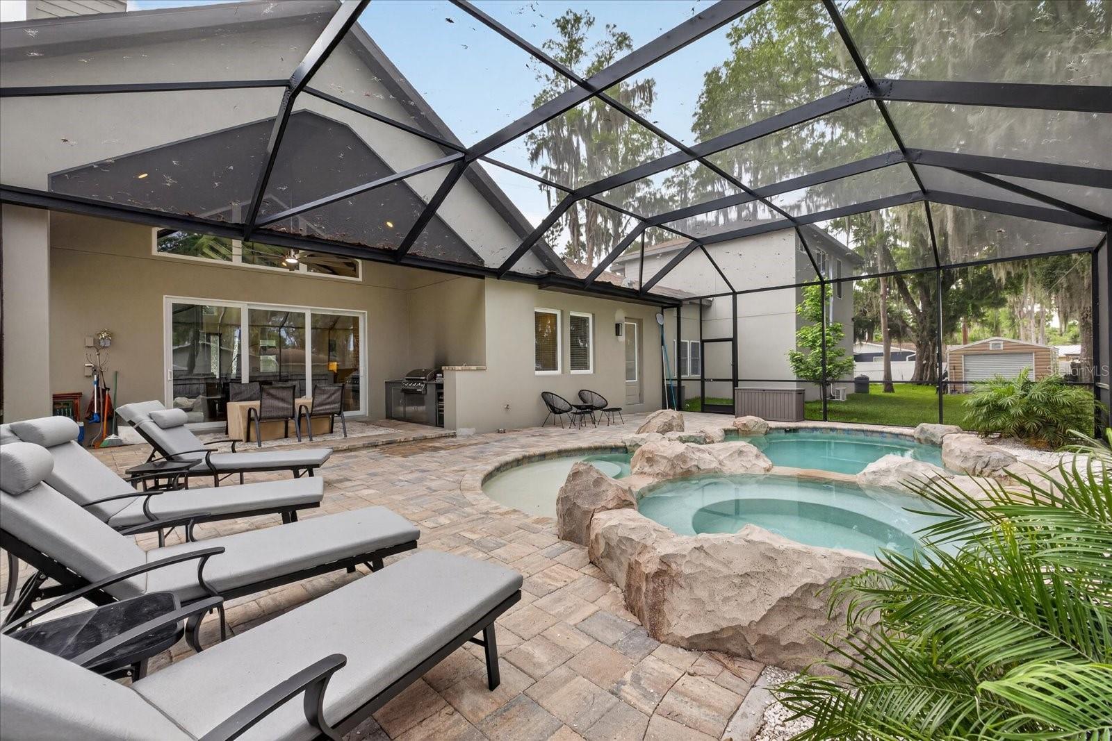 1208 SUNSET LN, LUTZ, FL, 33549