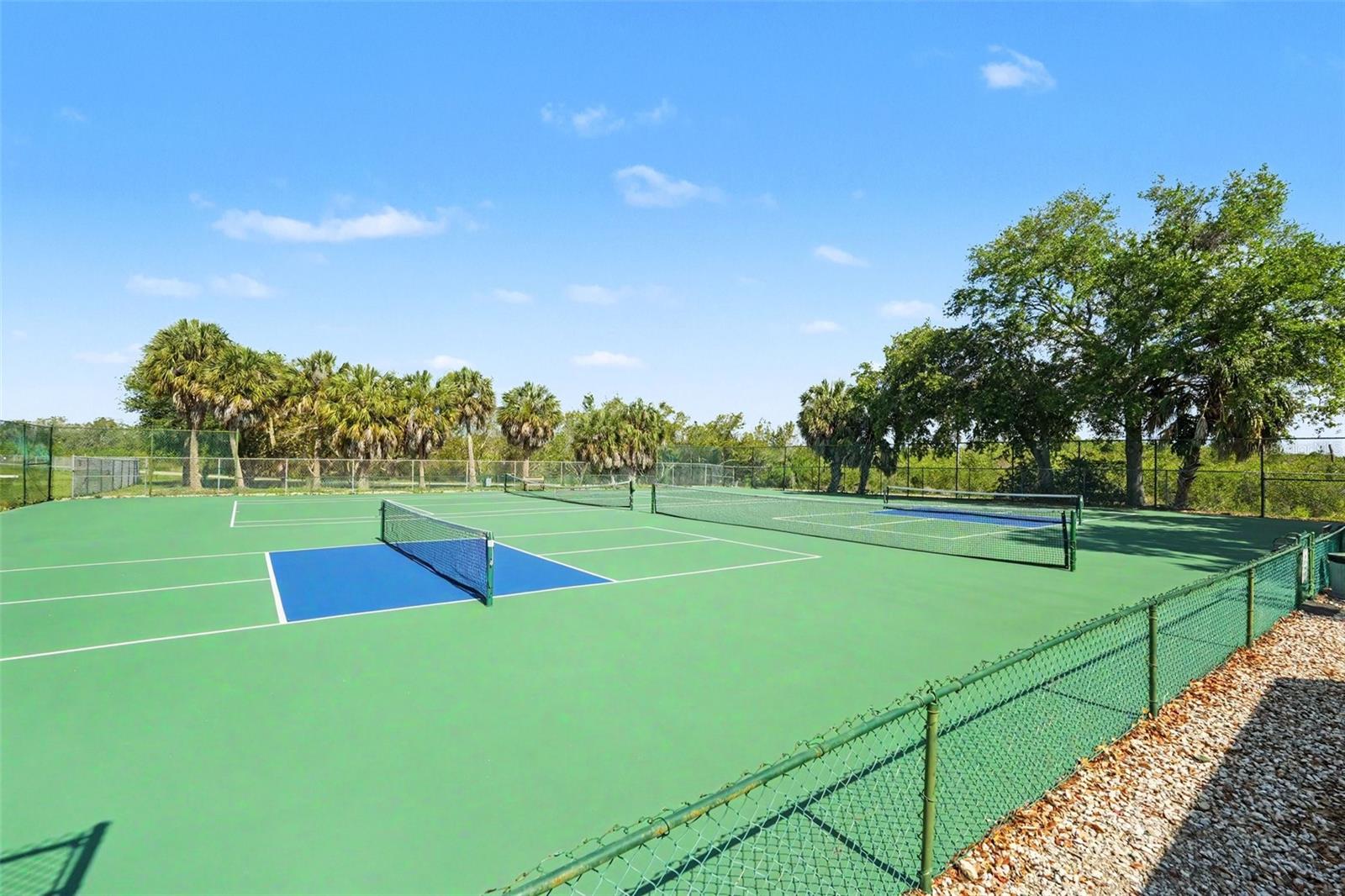 3267 39TH ST S #B, ST PETERSBURG, FL, 33711