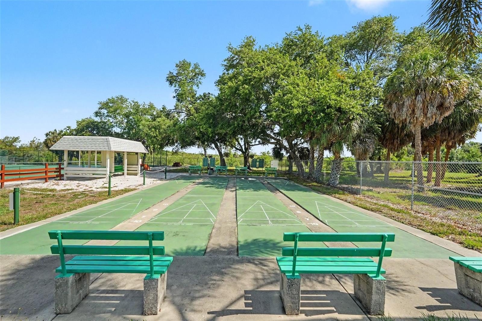 3267 39TH ST S #B, ST PETERSBURG, FL, 33711