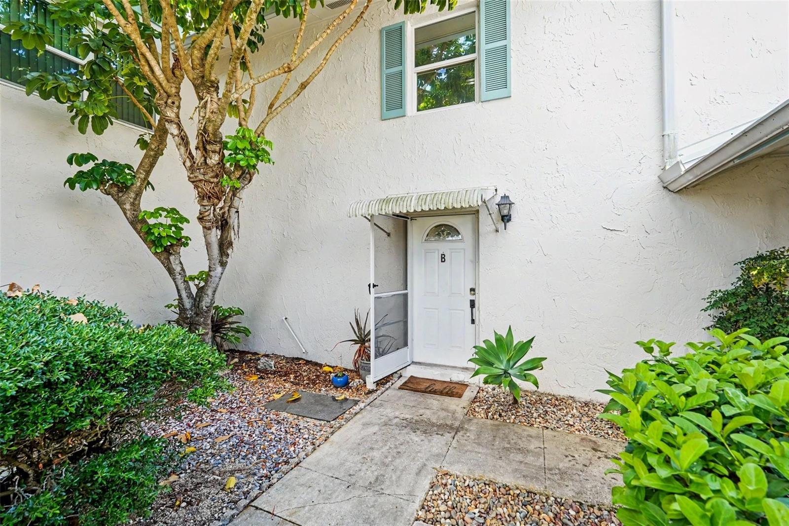 3267 39TH ST S #B, ST PETERSBURG, FL, 33711