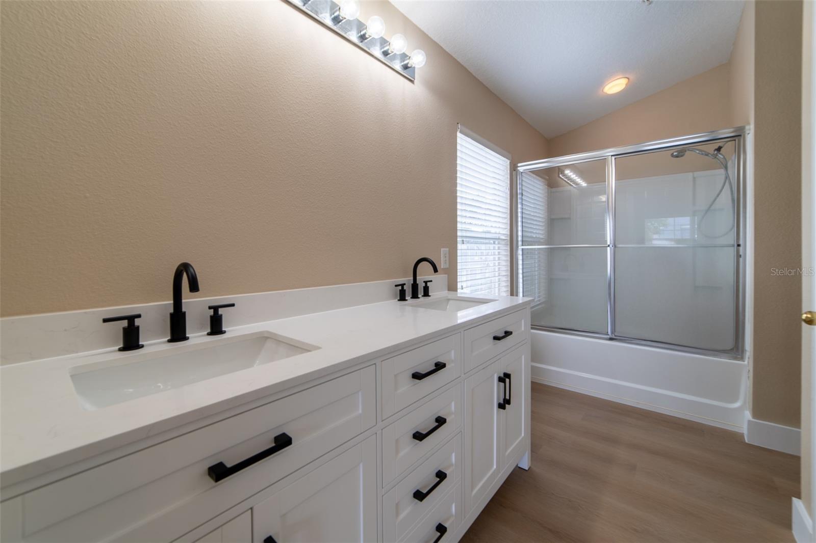 6646 S GOLDENROD RD #121A, ORLANDO, FL, 32822