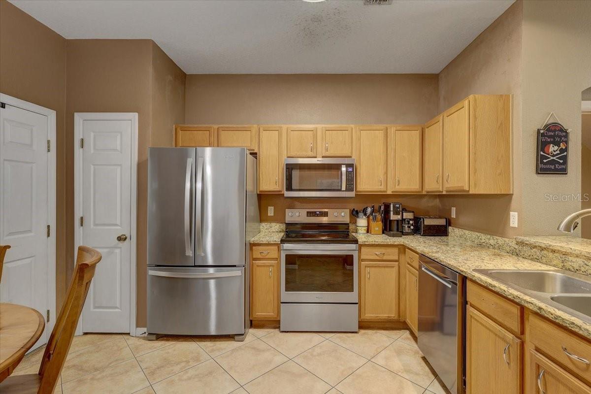 11208 WINDSOR PLACE CIR, TAMPA, FL, 33626