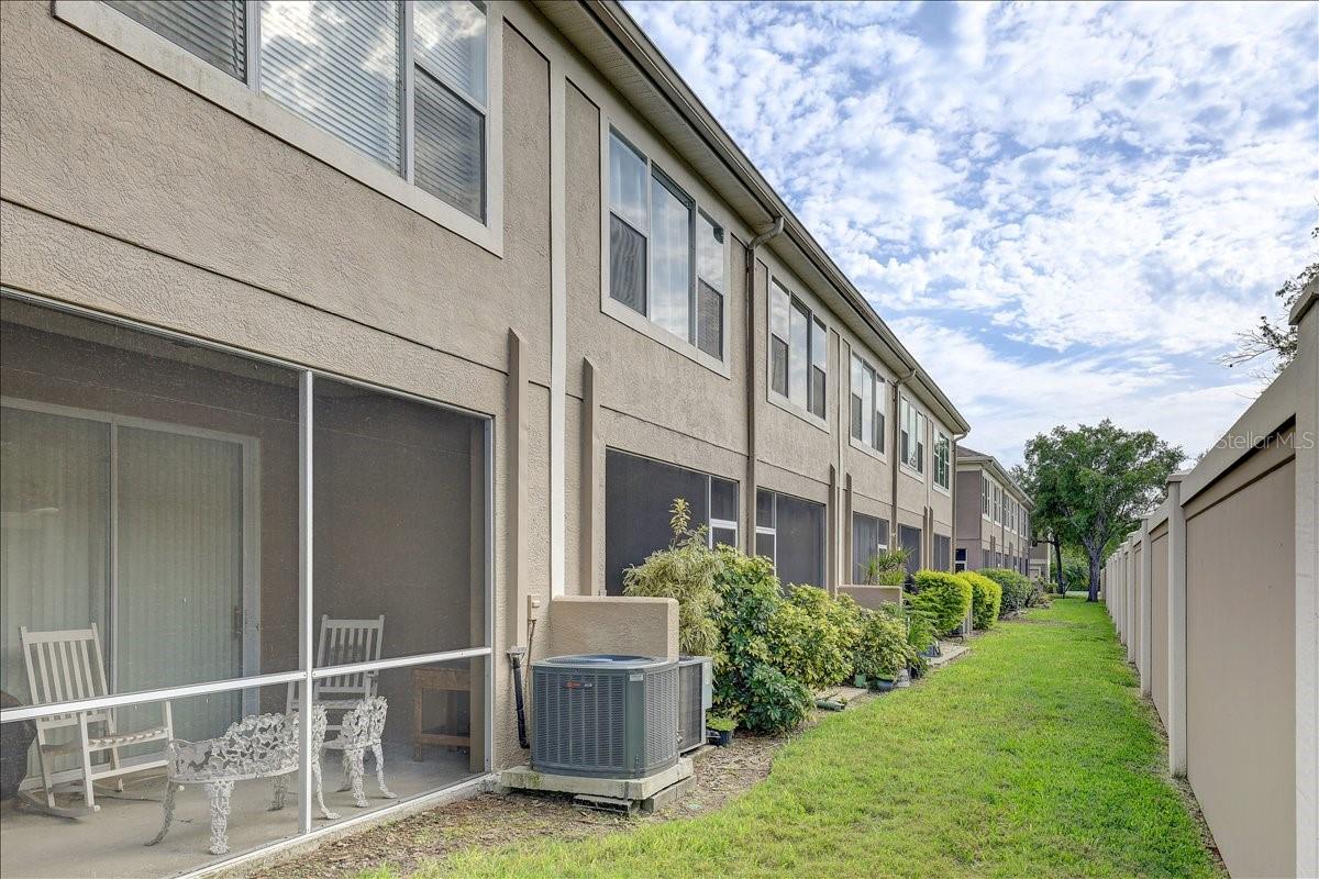 11208 WINDSOR PLACE CIR, TAMPA, FL, 33626