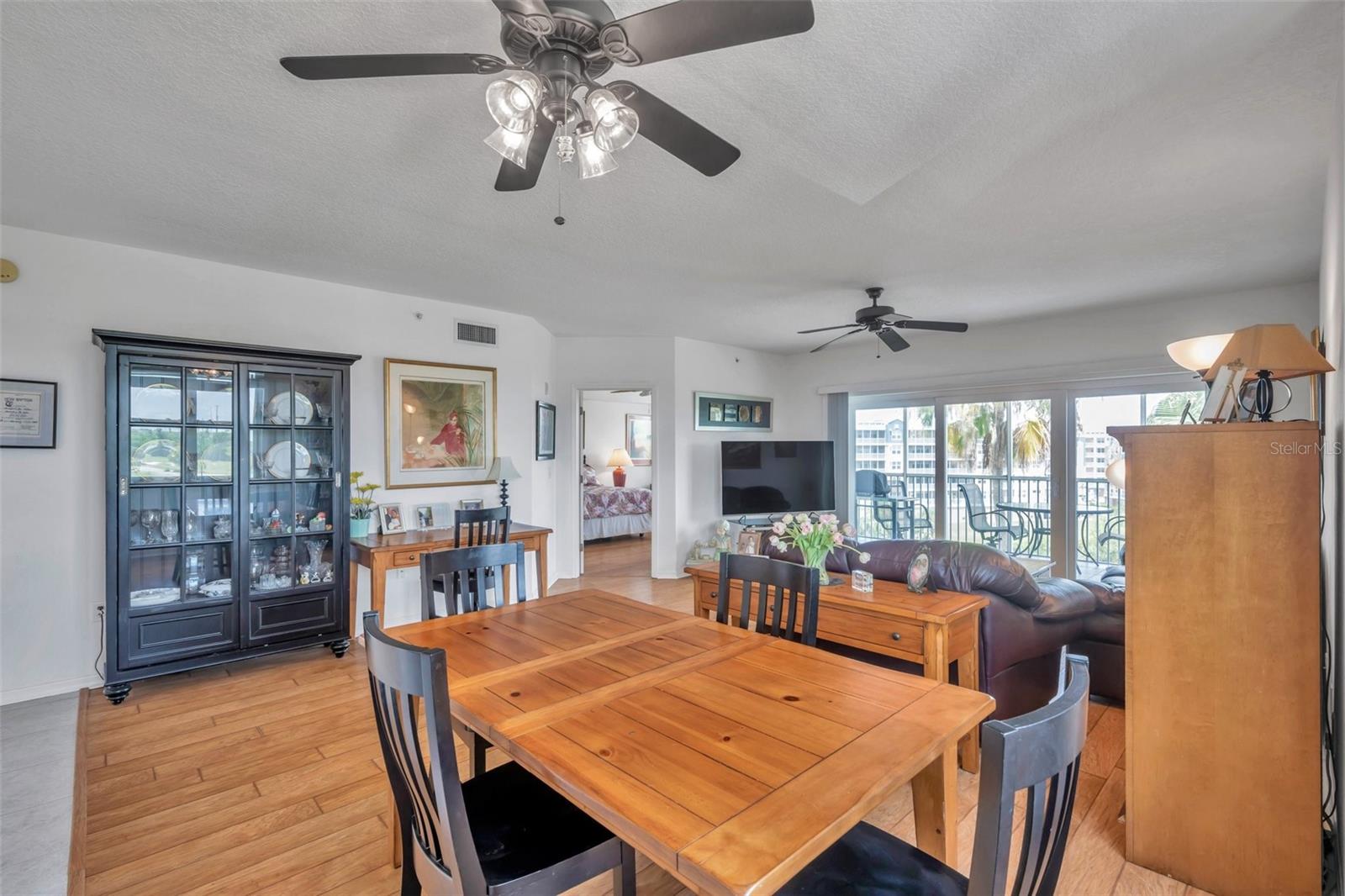 1200 COUNTRY CLUB DR #3406, LARGO, FL, 33771