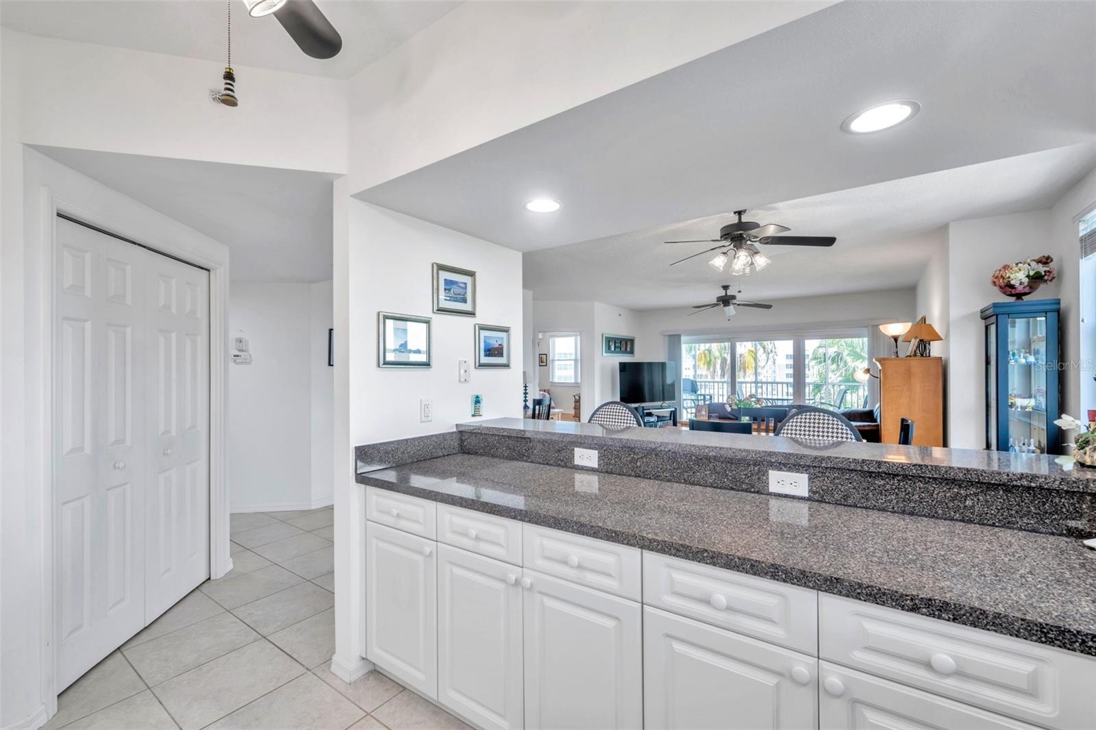 1200 COUNTRY CLUB DR #3406, LARGO, FL, 33771