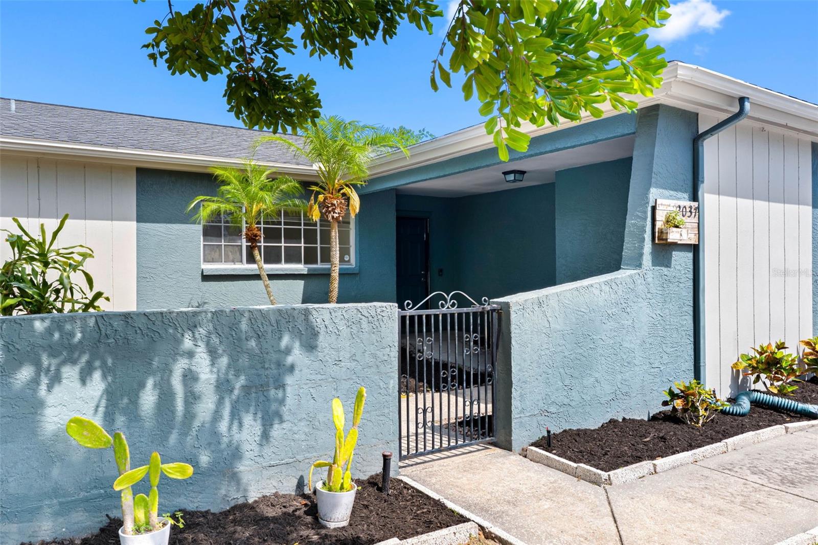 2037 CITRUS HILL LN, PALM HARBOR, FL, 34683