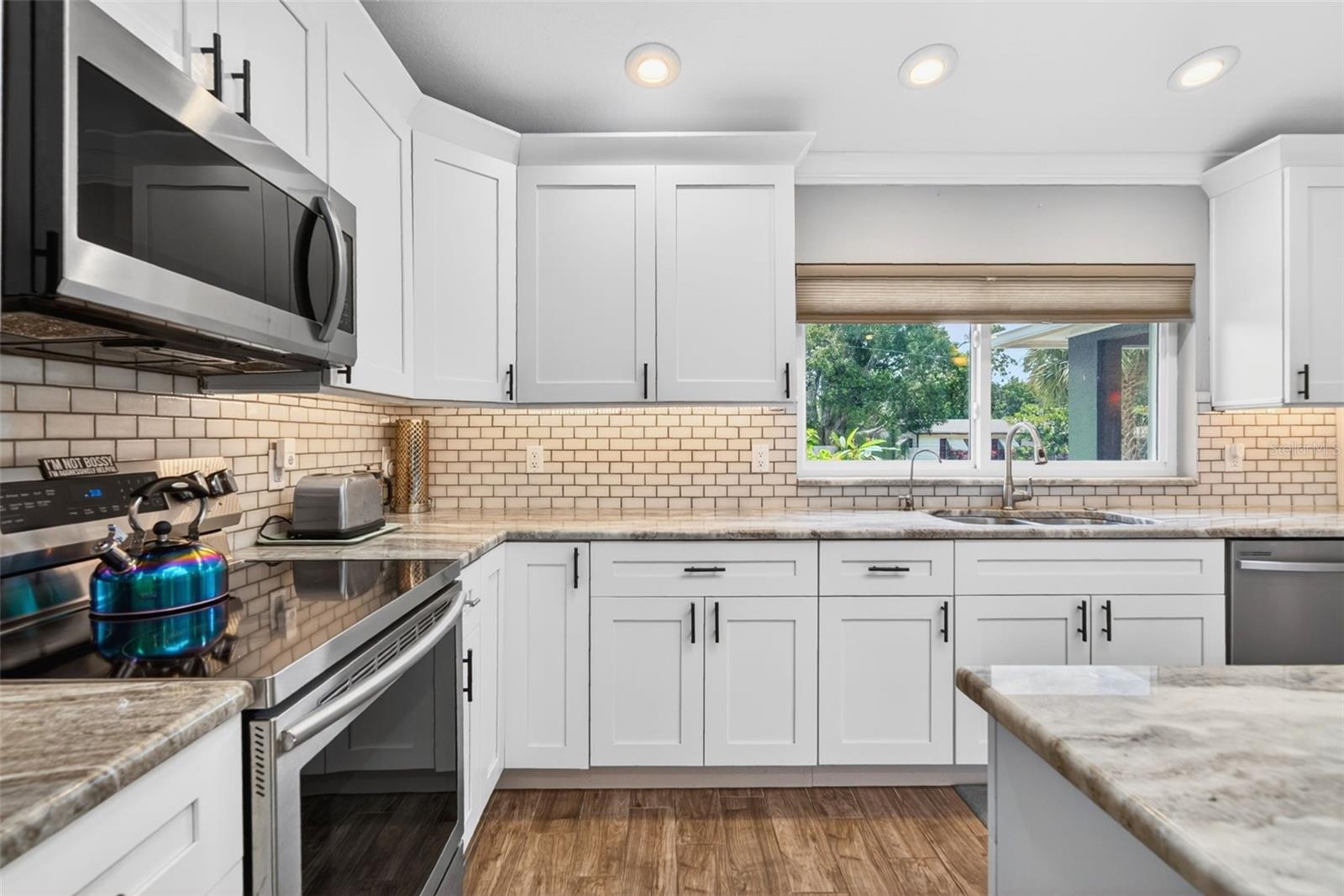 4420 PORPOISE DR SE, ST PETERSBURG, FL, 33705