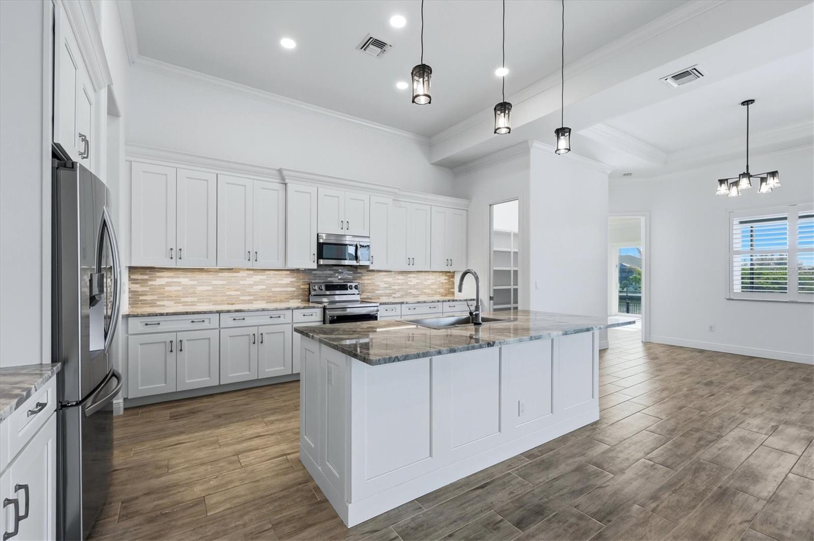 8314 TRACY CIR, PORT CHARLOTTE, FL, 33981
