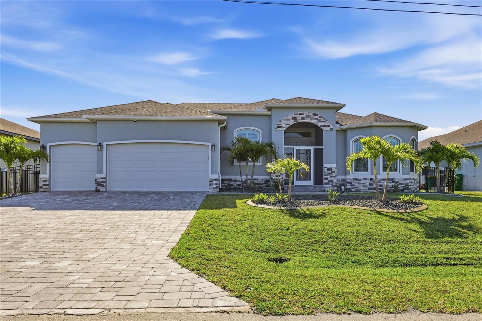 8314 TRACY CIR, PORT CHARLOTTE, FL, 33981